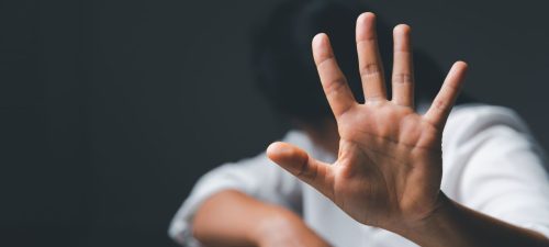 “أكره عائلتي”: كيف أتعامل مع هذا الوضع؟